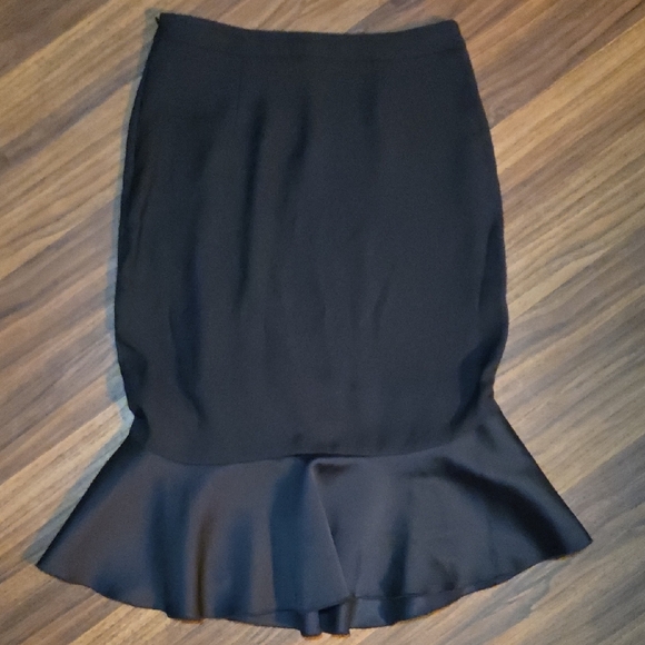 Zara Basic Black Ruffled Pencil Skirt Size S - Picture 4 of 4